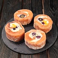 Рулеты из Кеты с Сыром, Манго и Черникой Рулеты из Кеты с Сыром, Манго и Черникой